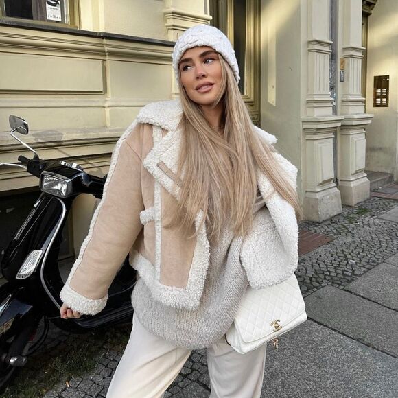 Zara DOUBLE FACED JACKET WITH FAUX SHEARLING - Picture 2 of 10